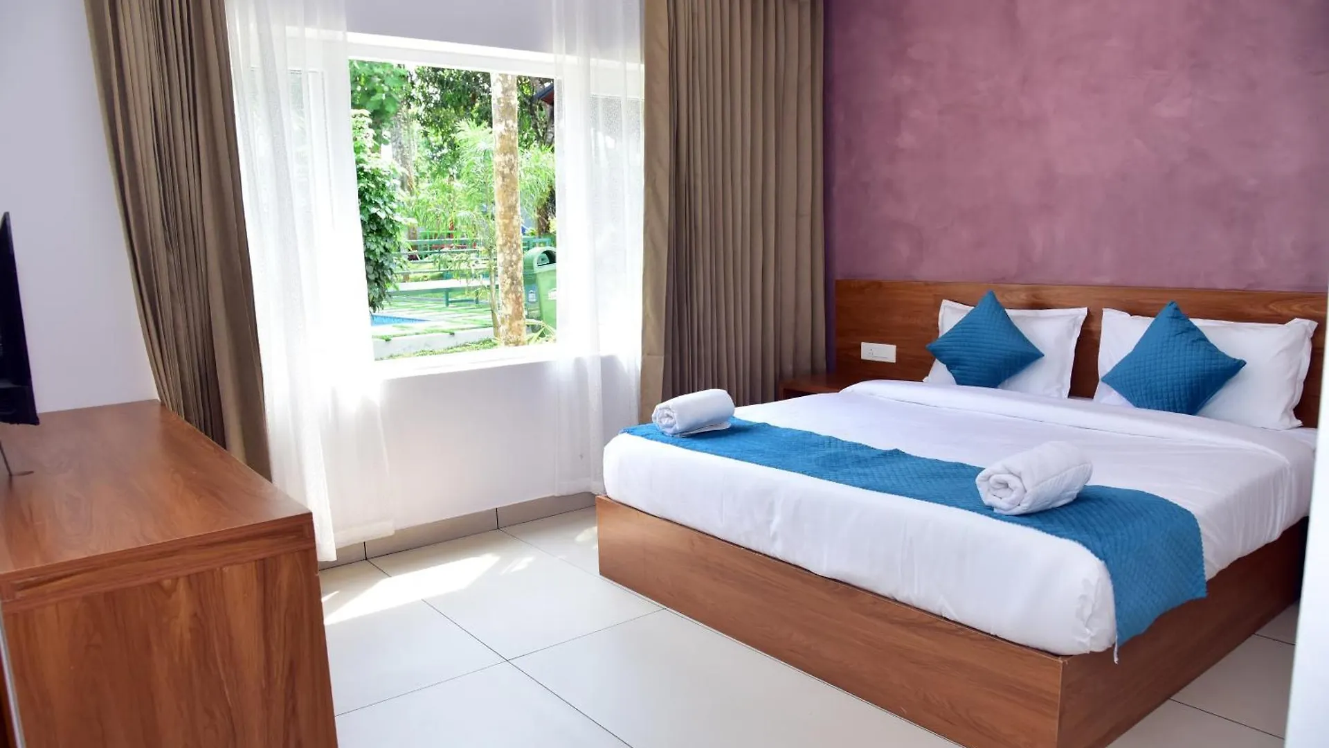 Snow White Resort Wayanad 0*,  Indien